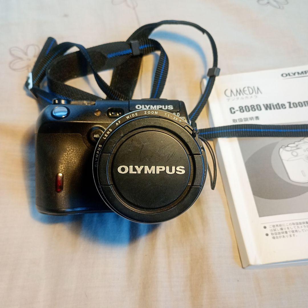OLYMPUS C-8080 Wide Zoom デジタルカメラ