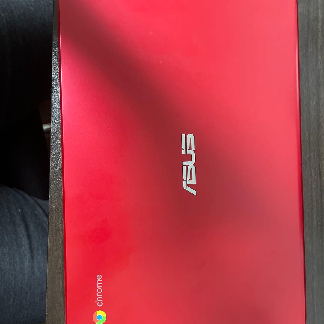 ASUS Chromebook 本体 レッド