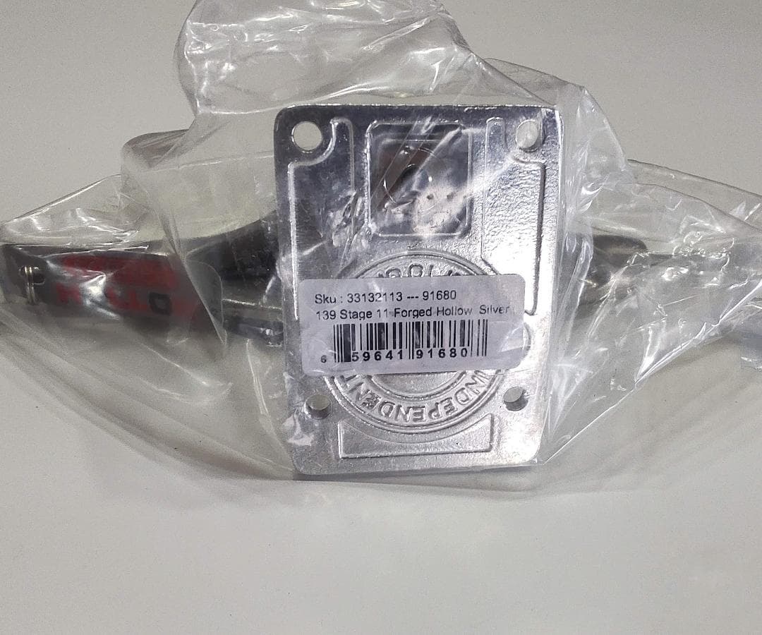 Independent Forged Hollow 139 Hi 新品 2個