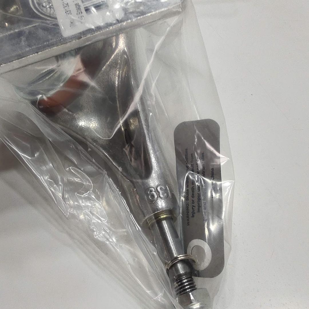 Independent Forged Hollow 139 Hi 新品 2個