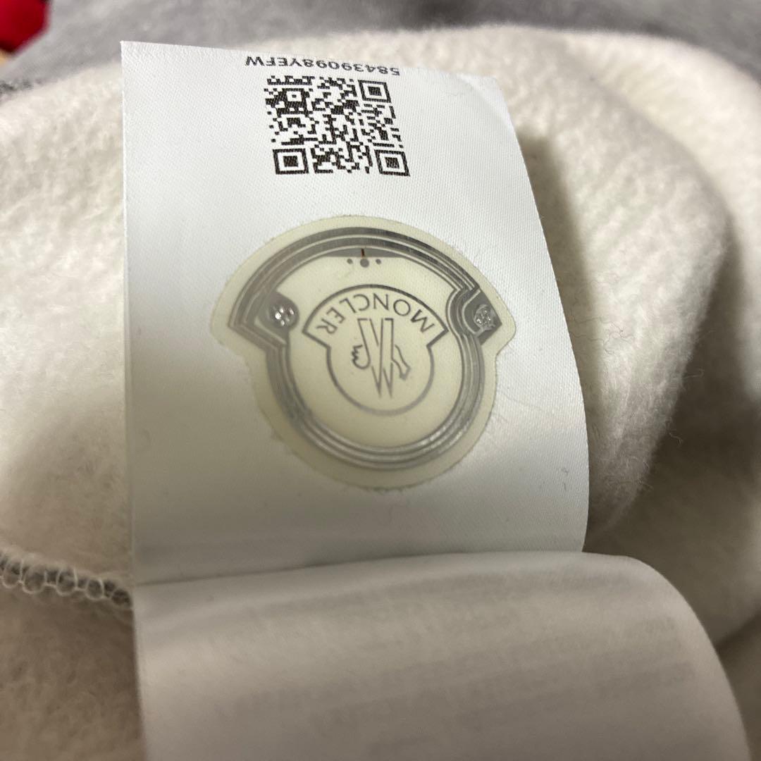 最終値下げ　新品同様　美品　モンクレーム　トレーナー　スエット　S〜Ｍ　グレー