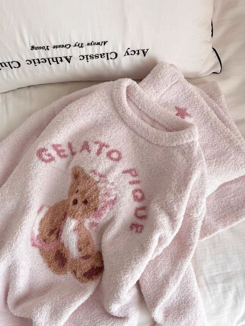 【新品未使用】テディベア柄　ルームウェア　ピンク. 01