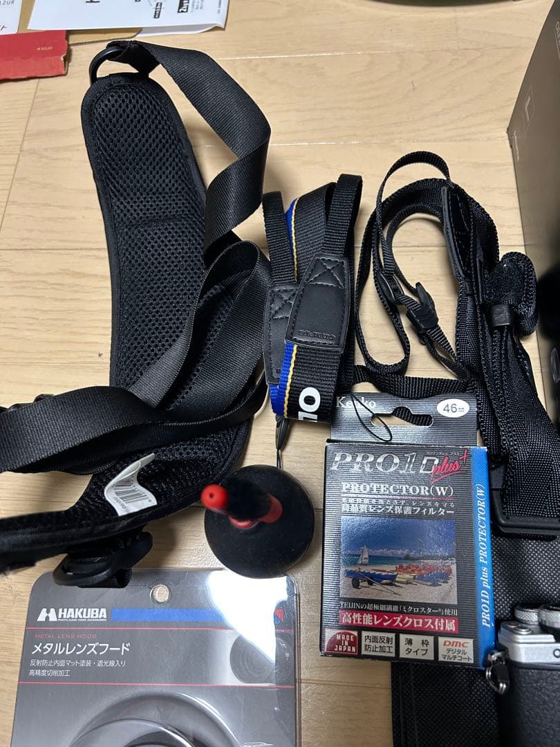 オリンパスE-M10 Mark II M.ZUIKO 25mm f1.8他