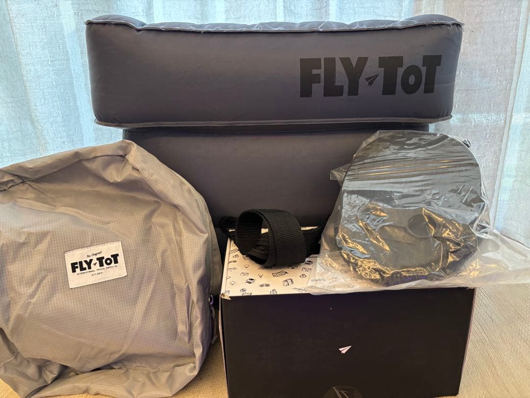 【正規品】フライトット　飛行機　旅行　フットレスト　FLYToT 即発送⭐︎