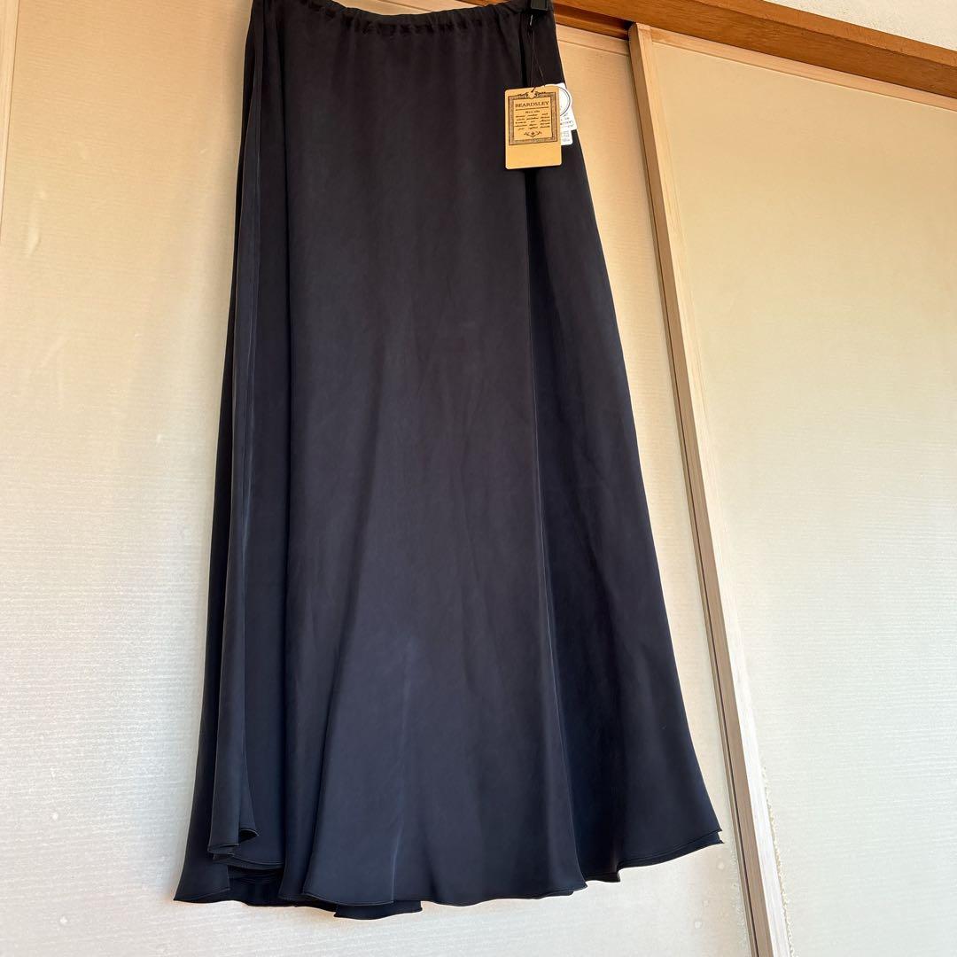 【新品】ビアズリー スカート ブラック タグ付き (値下げ中)