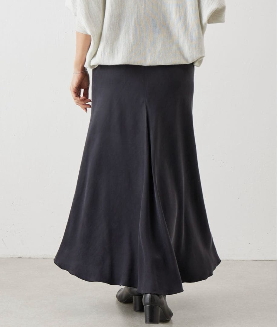 【新品】ビアズリー スカート ブラック タグ付き (値下げ中)