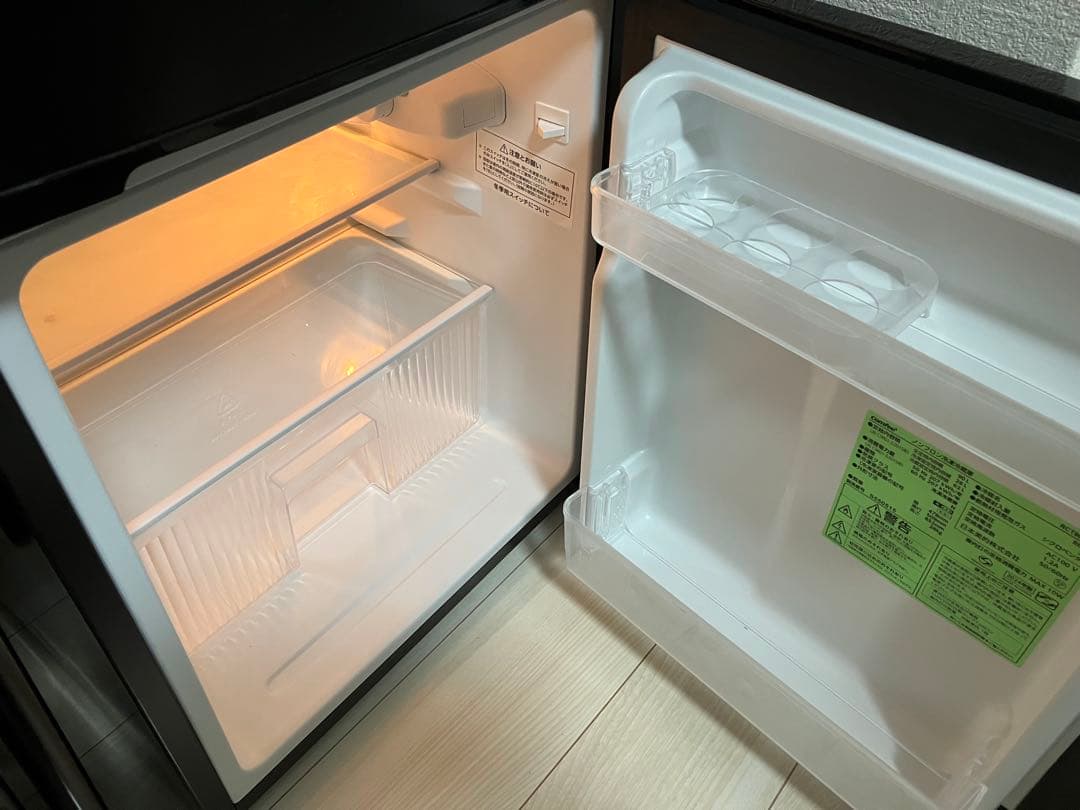 コンパクト冷蔵庫・冷凍庫 62L/28L 黒