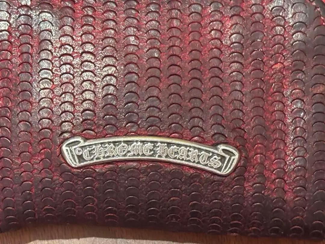 クロムハーツ　ケース　ノベルティ　赤