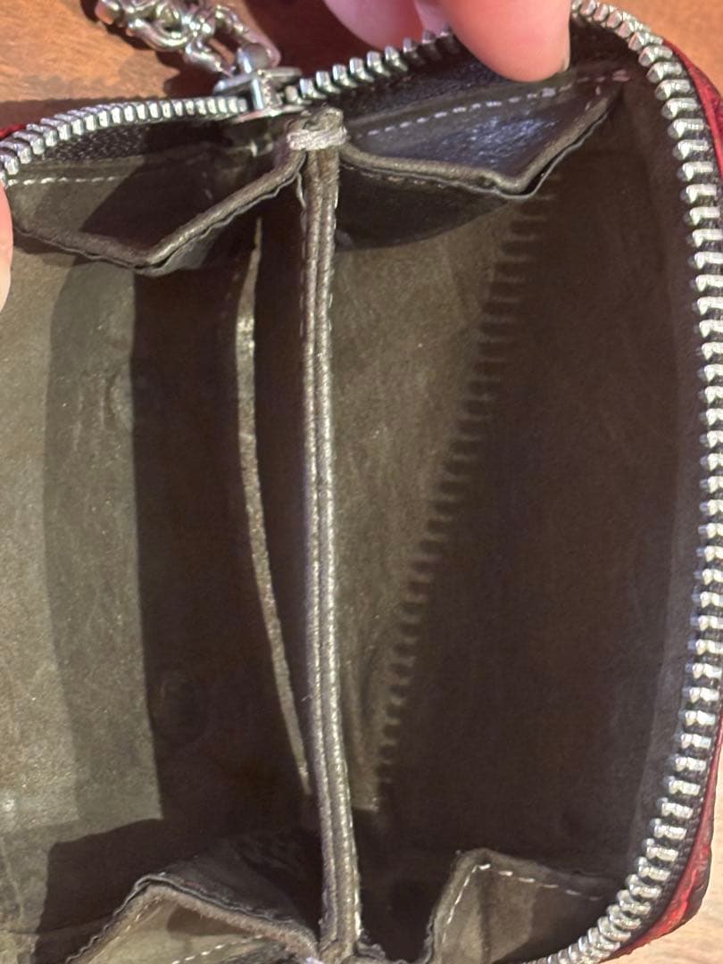 クロムハーツ　ケース　ノベルティ　赤