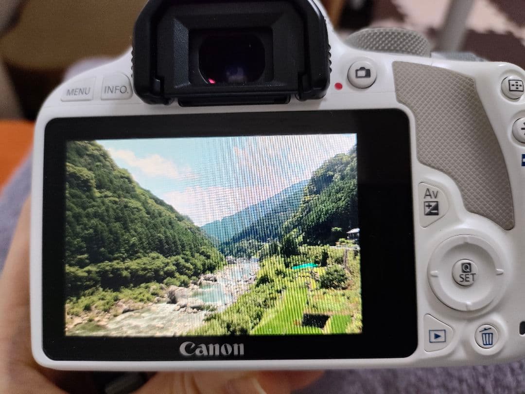 Canon EOS 100D/kiss x7 ホワイト