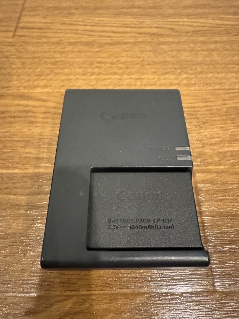 Canon EOSKissX8i ダブルズームキット