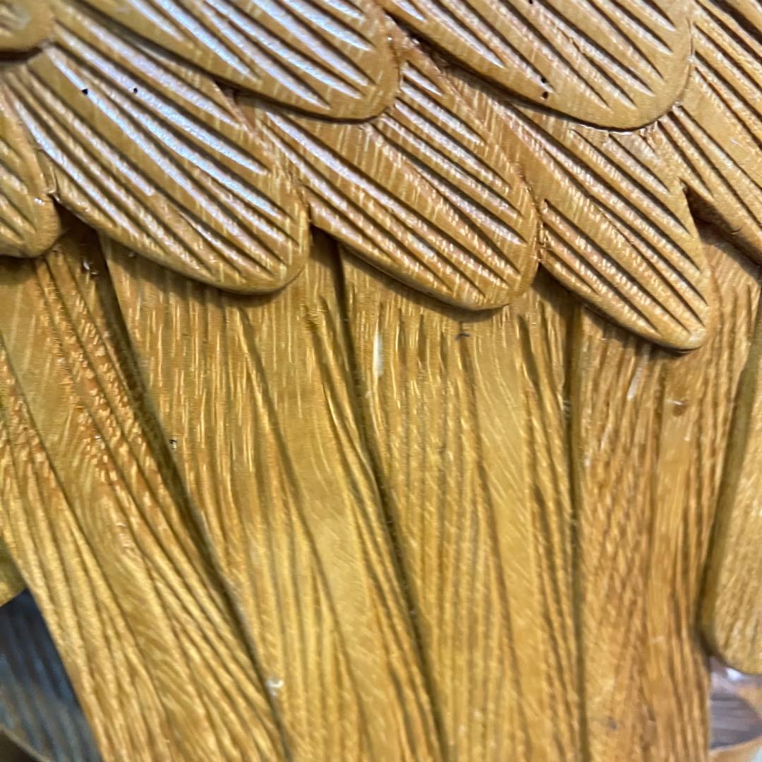 ꧁ヴィンテージ家具꧂ワシと少年の木彫りアームチェア 無垢 アンティーク 椅子