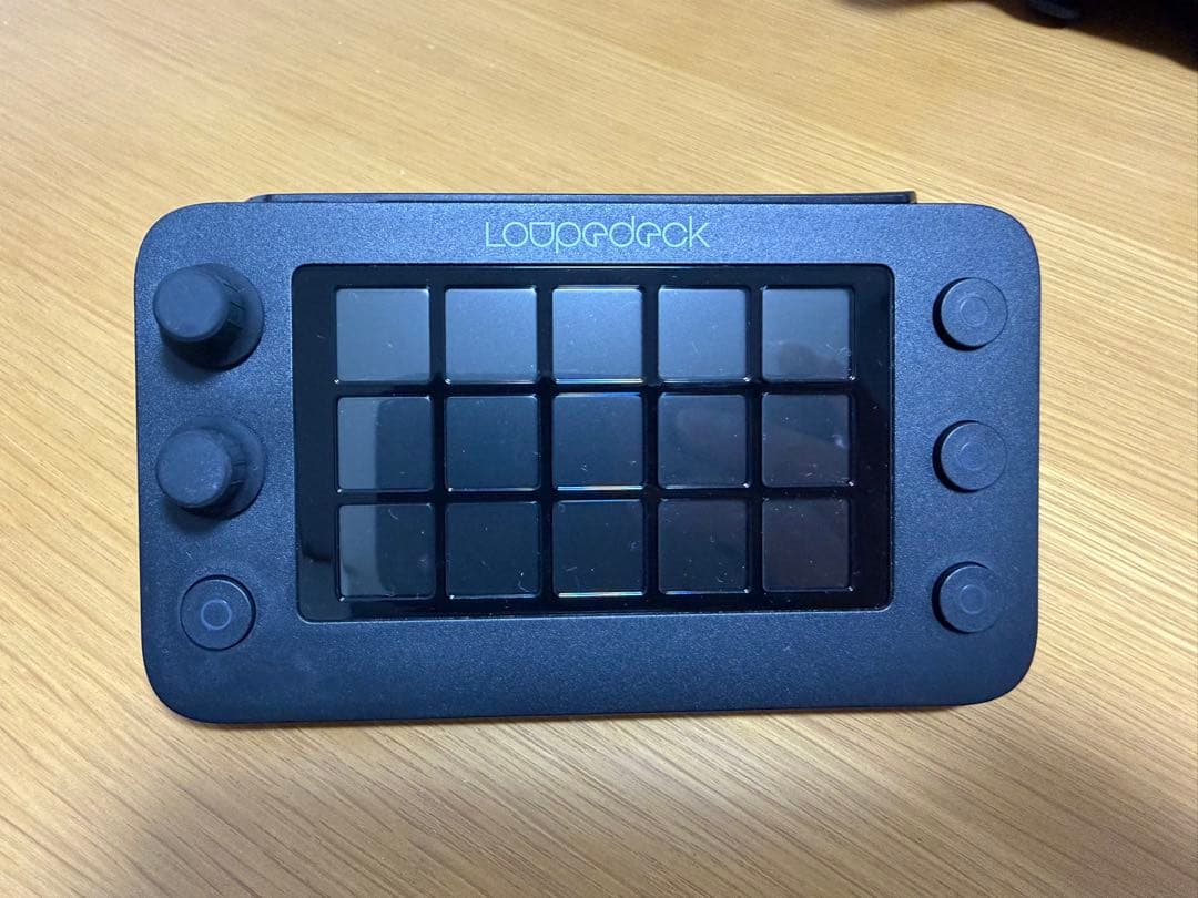 Loupedeck Live S USBコントローラー