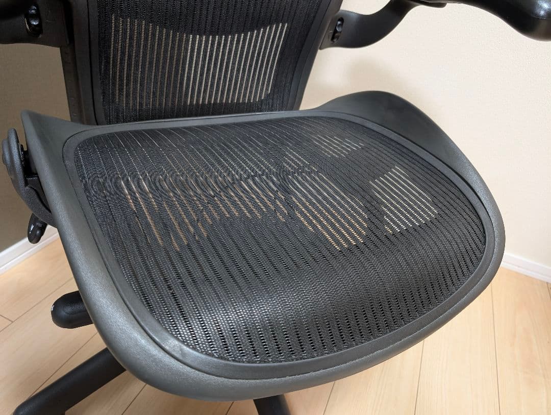 【バ・ロンさま】ハーマンミラー アーロンチェア Bサイズ フル装備