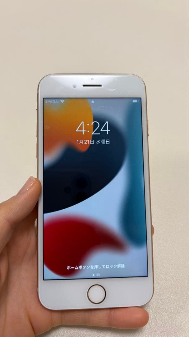 [バッテリー100%/美品]iPhone 8 64GB