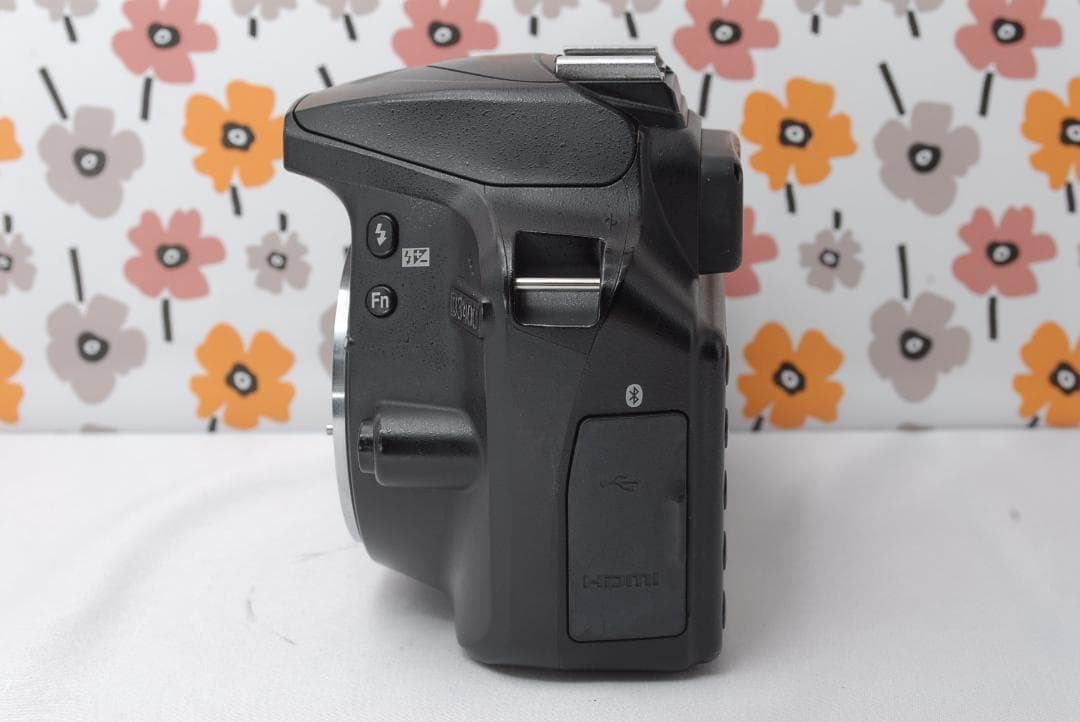 ❤Nikon D3400❤Bluetoothでシェア出来る！❤付属品充実❤美品❤