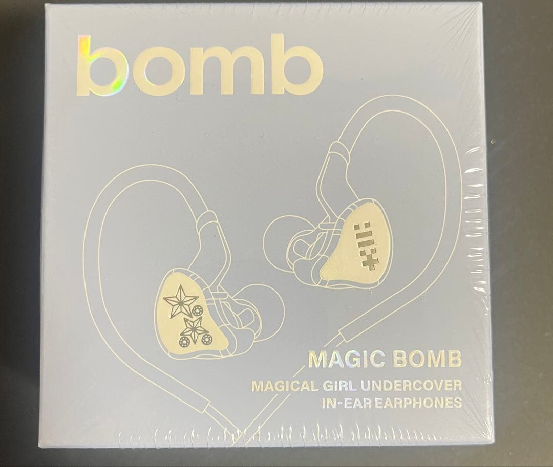 【新品未開封】ILLIT [bomb] (Merch Ver.)