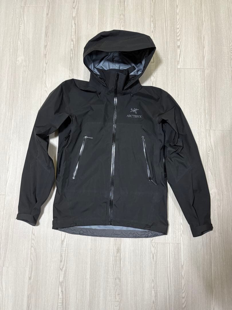 ARC'TERYX BETA AR ジャケット