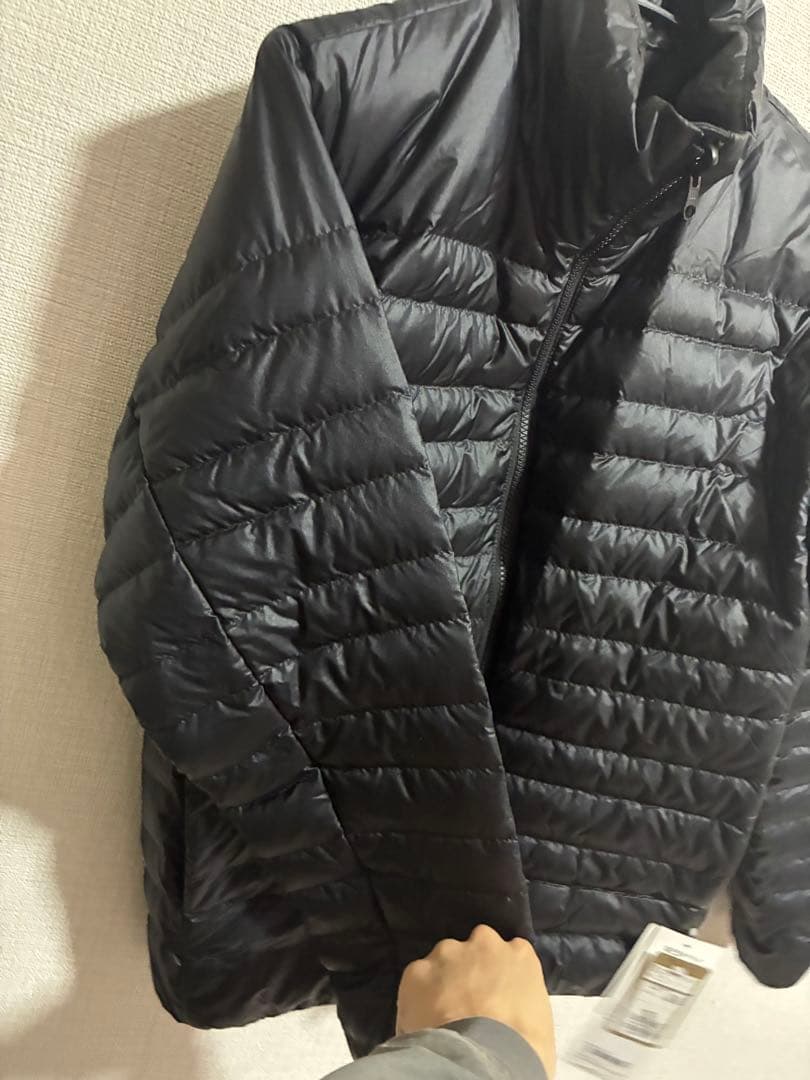 新品 HELLY HANSEN ネーロイダウン　 定価:税込29,700円