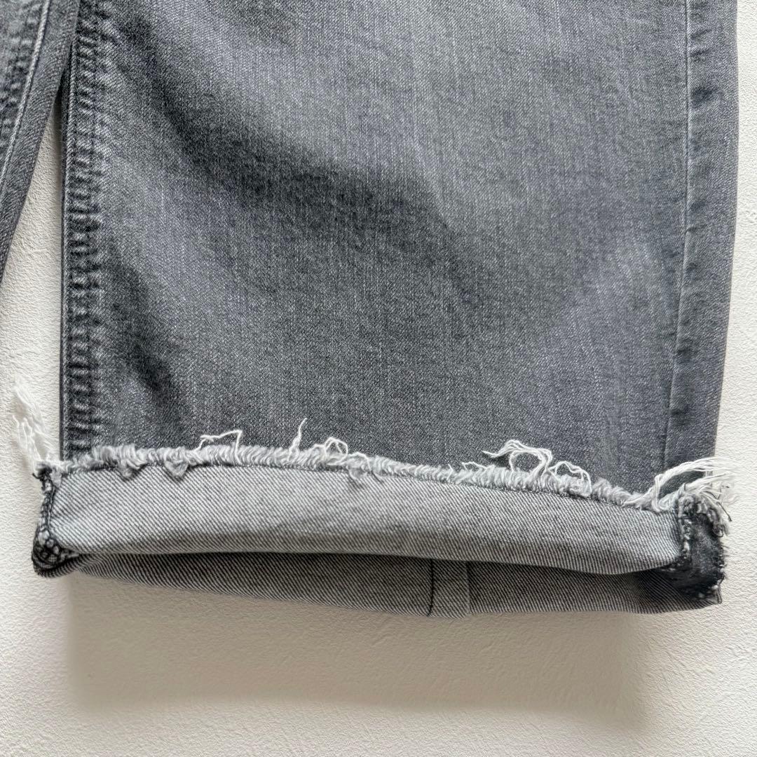 美品　YANUK　ヤヌーク　カーブテーパード LAURA　CUG　グレー　25