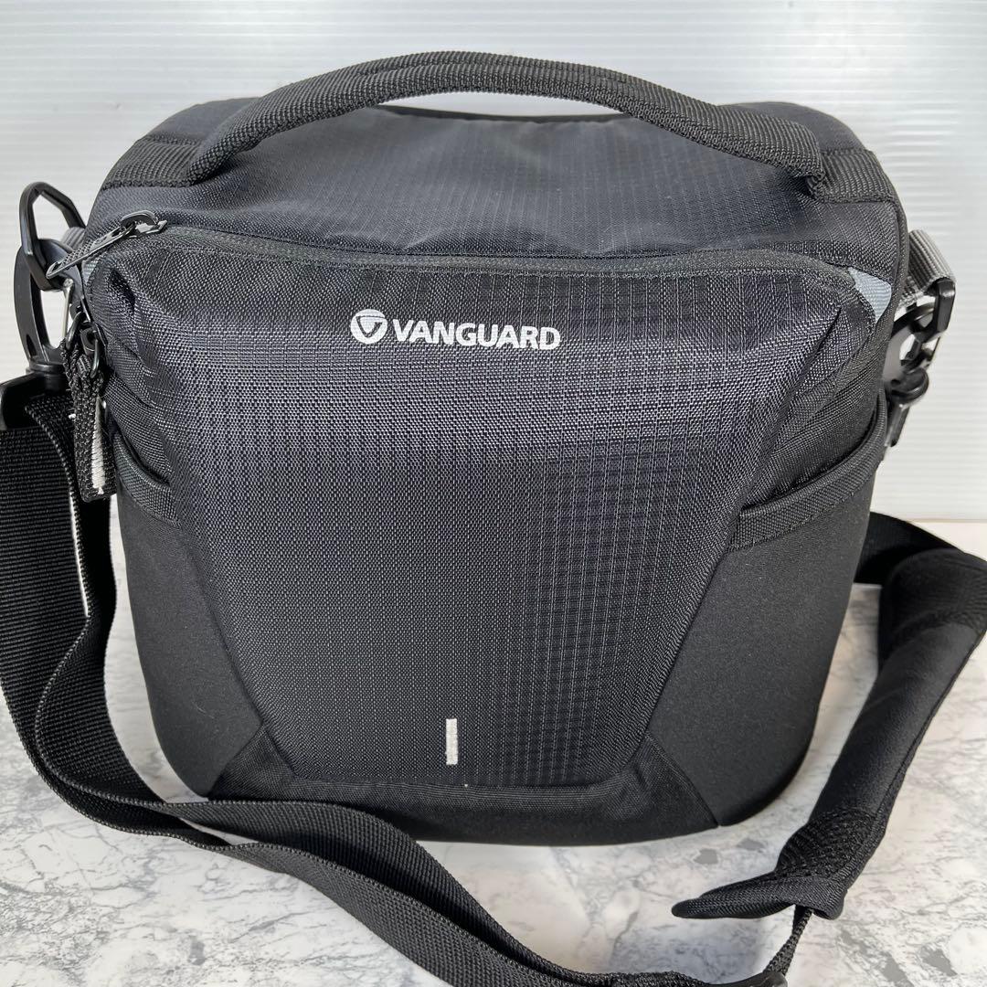 初心者おすすめ Canon EOS Kiss X10 純正ダブルレンズ おまけ付