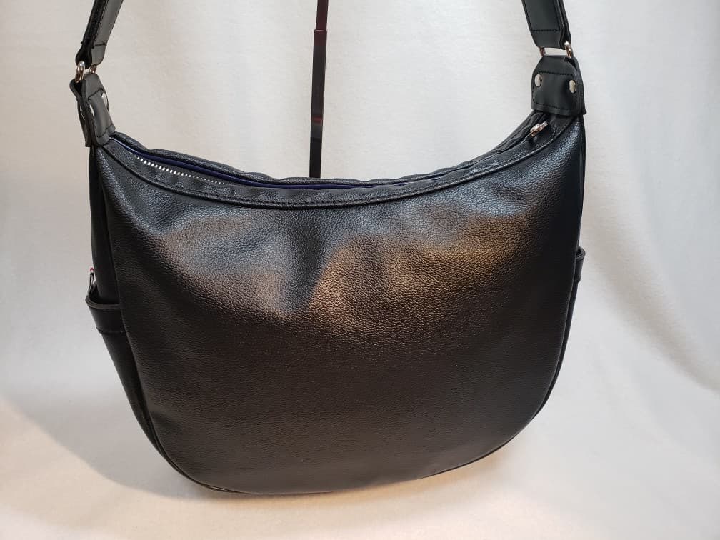 美品⭐️ CASTELBAJAC ショルダーバッグ Black ハーフムーン