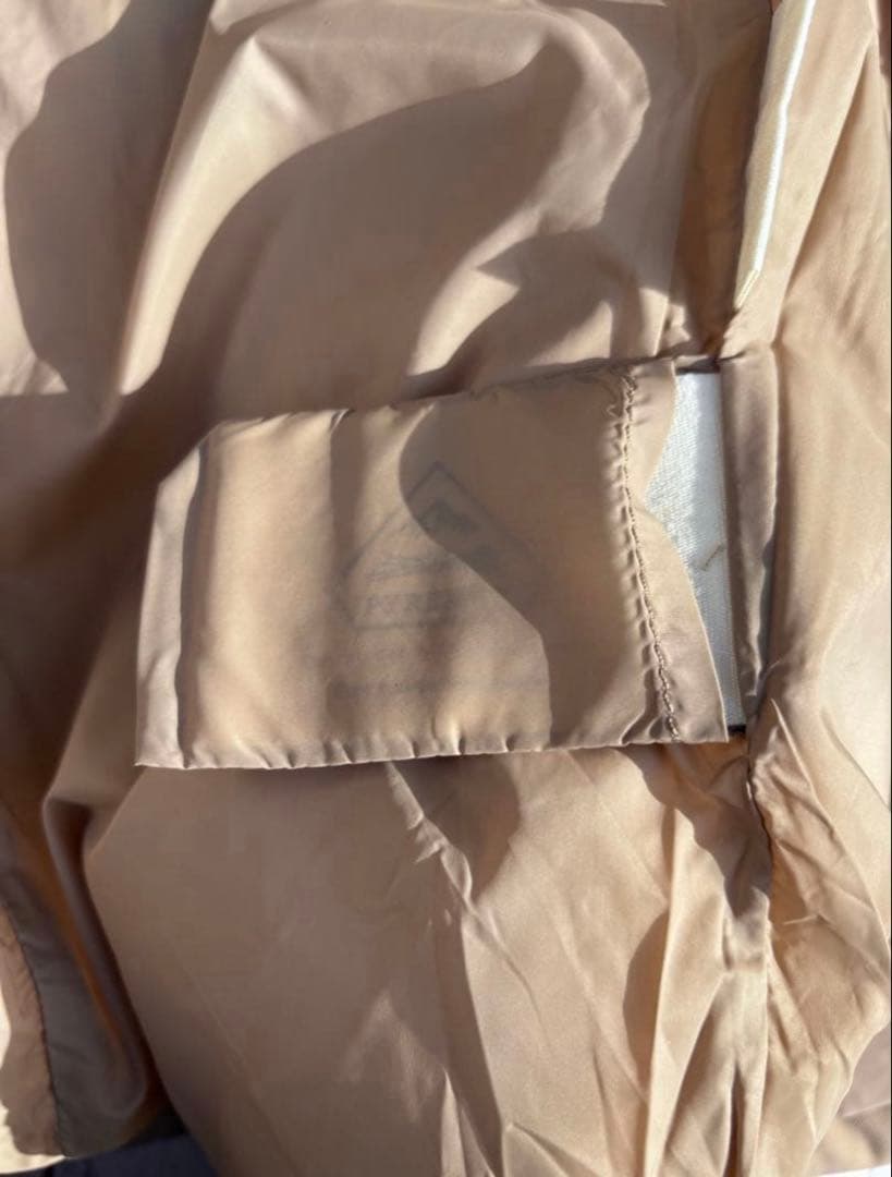 新品✨️PYRENEX ピレネックス ダウンジャケット ベージュ サイズ42