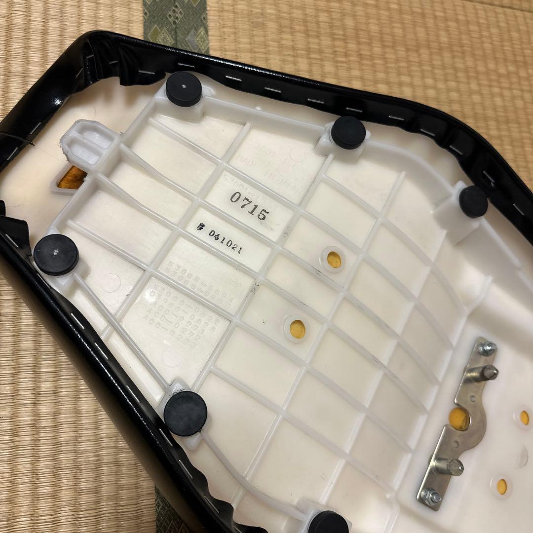 Kawasaki MEGURO K3メグロ純正シート　(中古品)１個