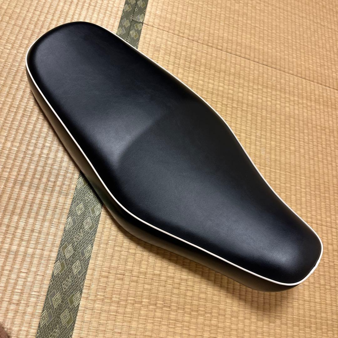 Kawasaki MEGURO K3メグロ純正シート　(中古品)１個