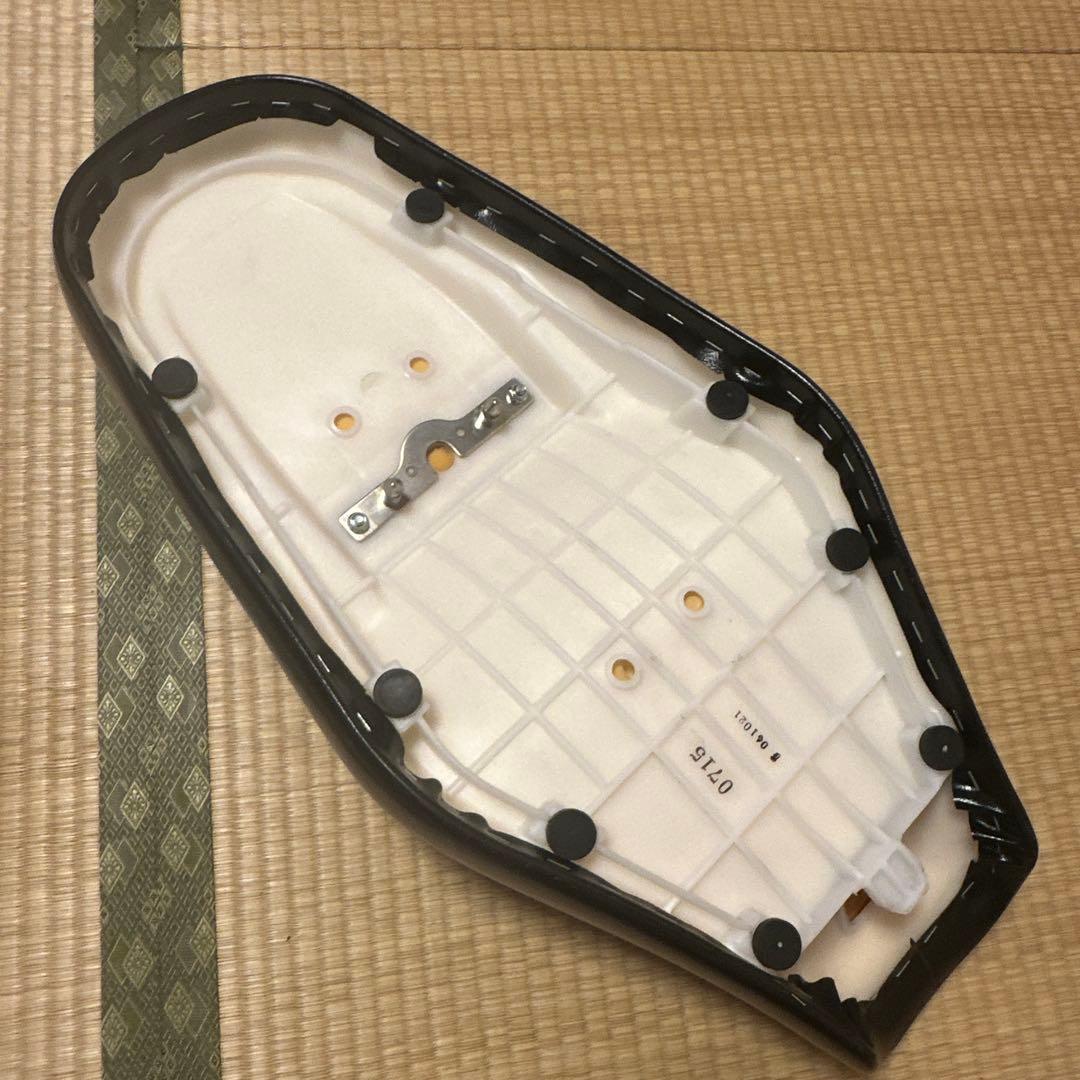 Kawasaki MEGURO K3メグロ純正シート　(中古品)１個