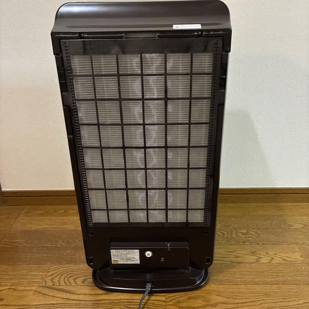 2017年日立加湿空気清浄機自動おそうじ機能付クリエアEP-NVG110