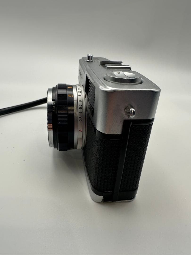 OLYMPUS TRIP 35 コンパクトフィルムカメラ【ジャンク】