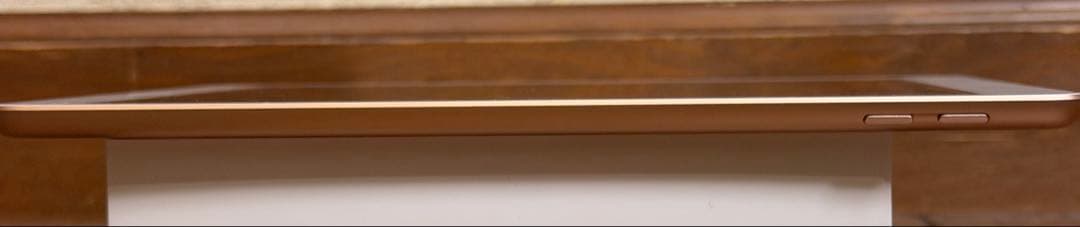 餅 ★美品★ iPad 第6世代 ローズゴールド 本体 箱付き