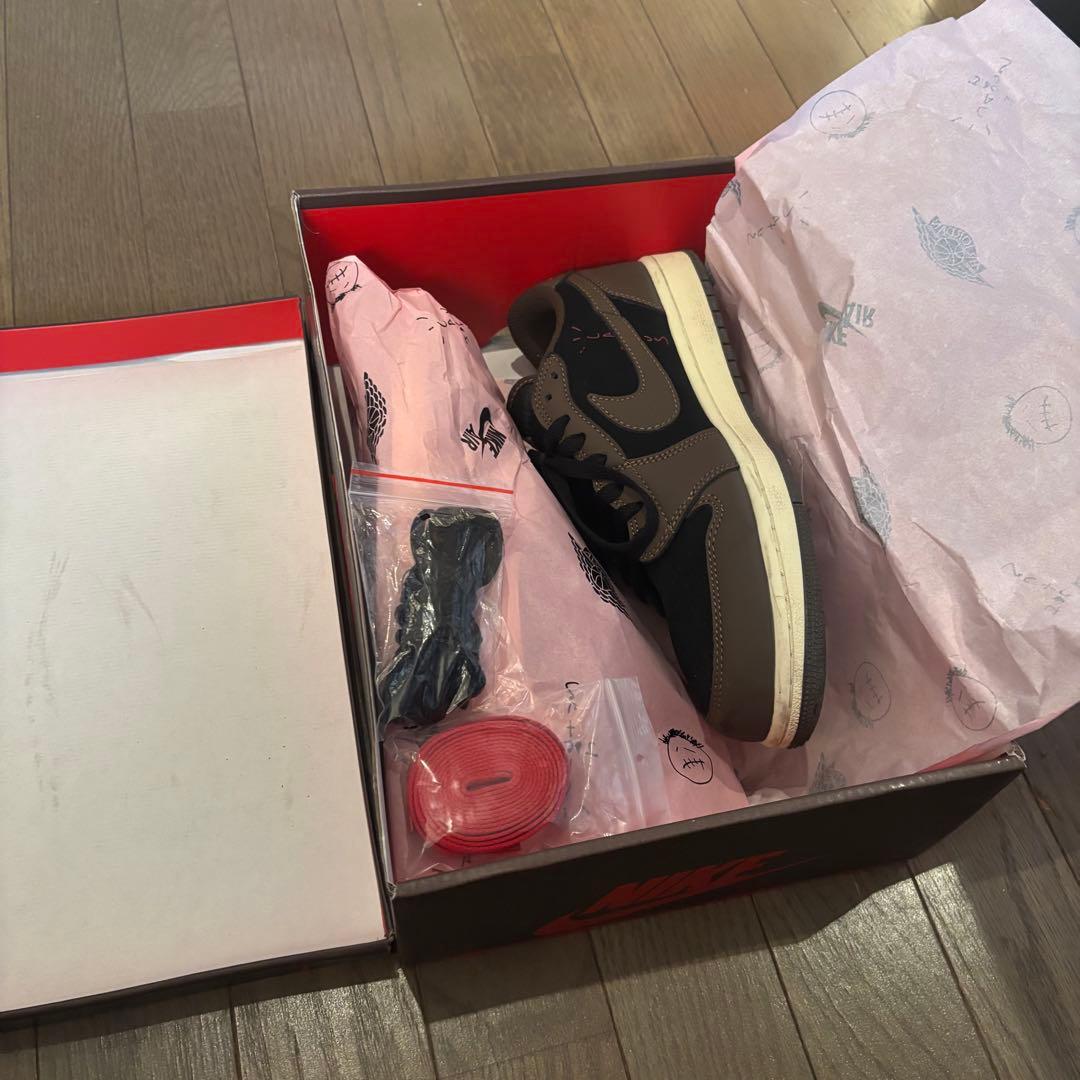 【1度のみ使用】　トラヴィススコット　ナイキ エアジョーダン1 ロー　ダークモカ