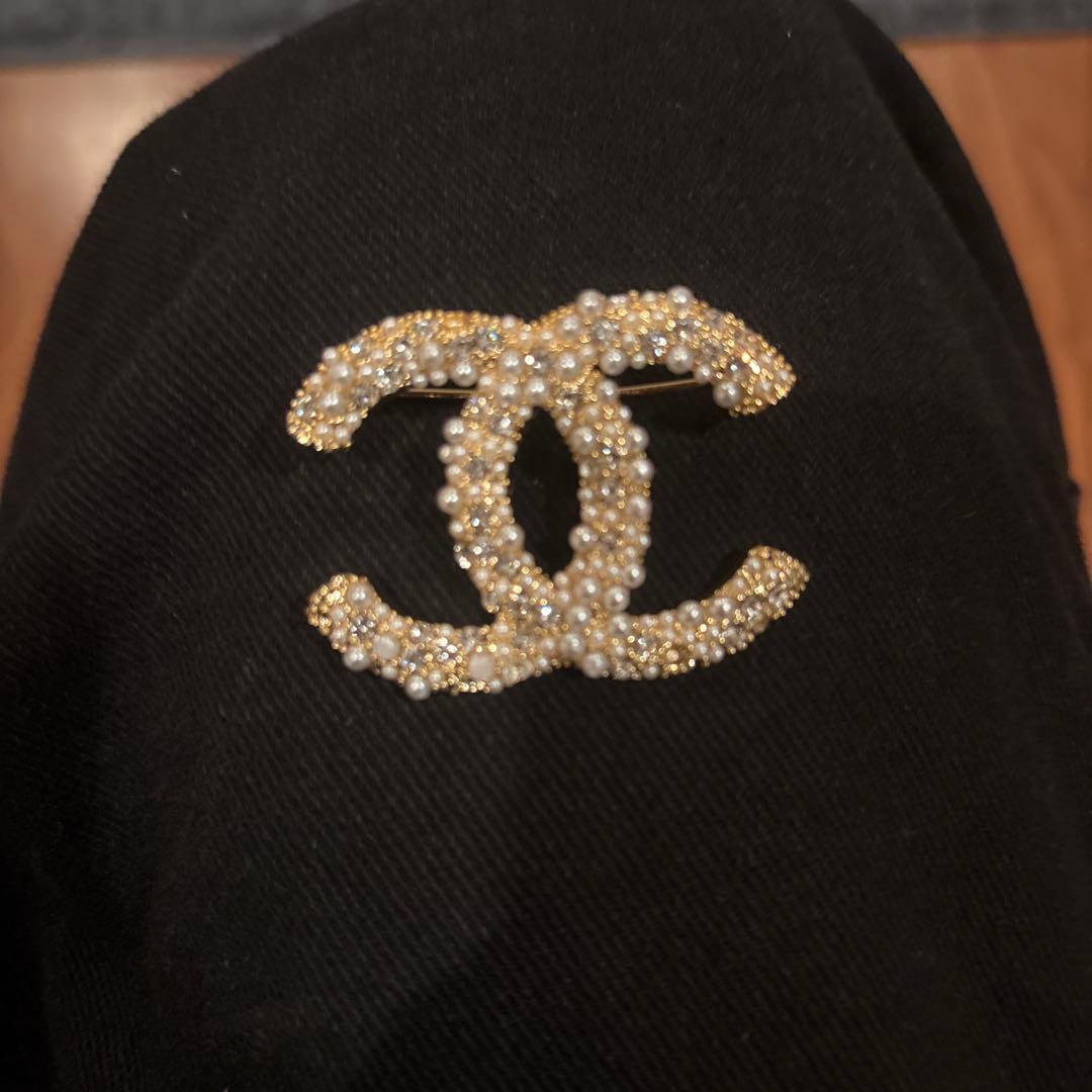 U*☆様 CHANEL ピン　ブローチ　Dior