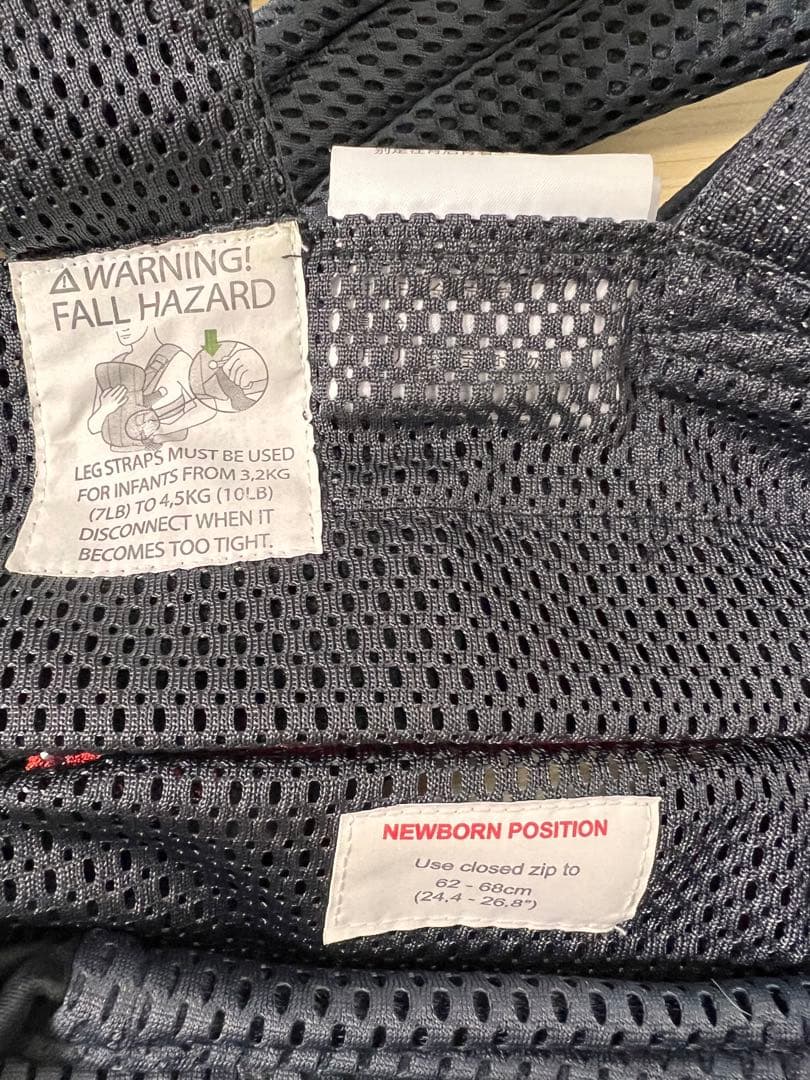 BABYBJÖRN 抱っこ紐 アンスラサイト メッシュ