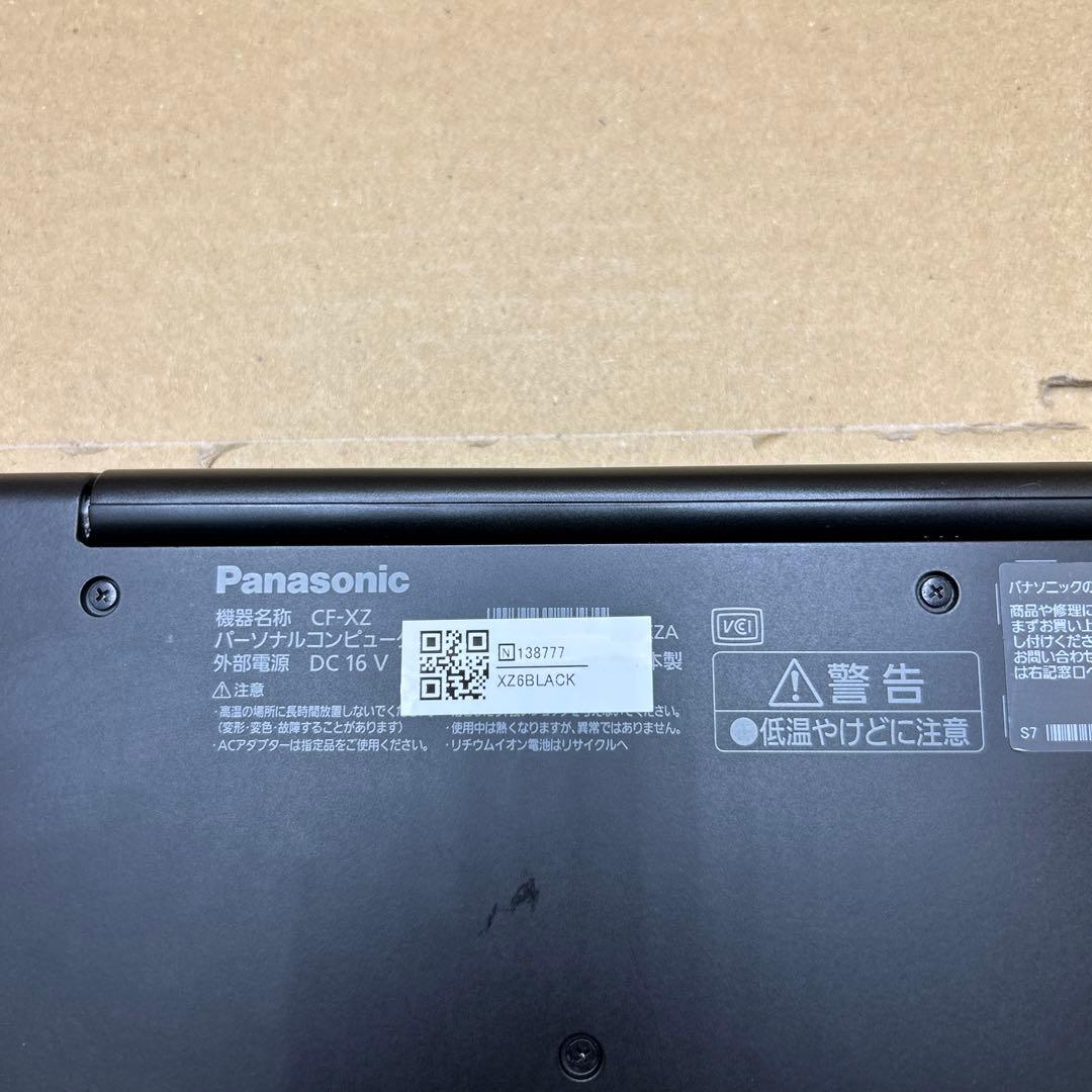 パナソニック 2in1モデル Let's note CF-XZ