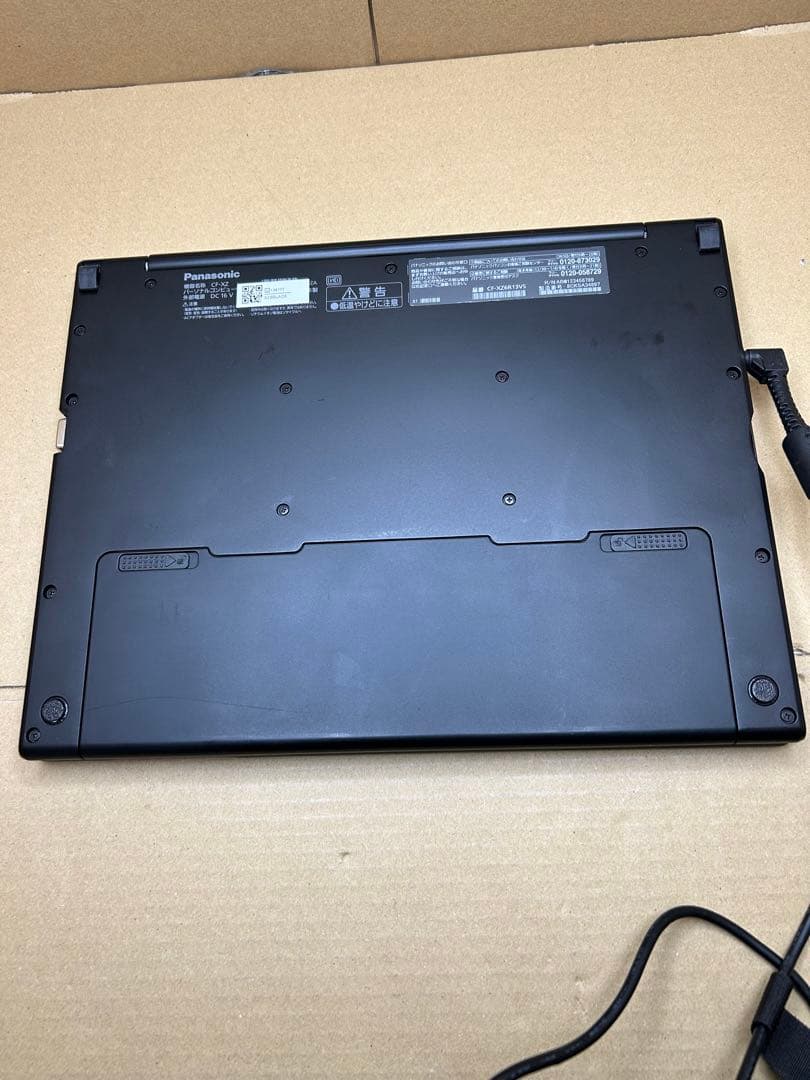 パナソニック 2in1モデル Let's note CF-XZ