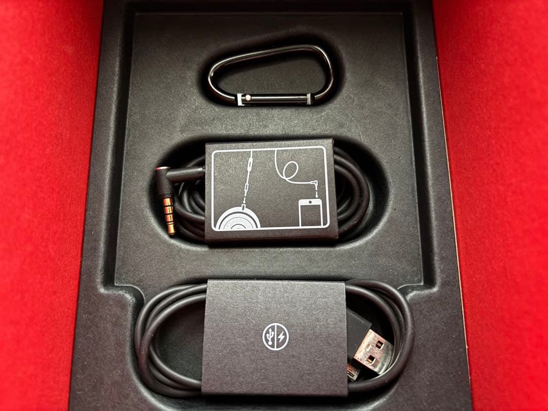 s*1様 beats solo3 wireless BLACK