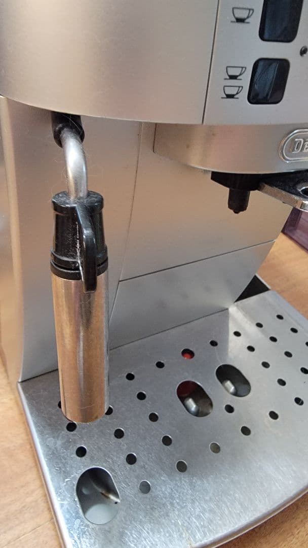 デロンギ　ECAM22110SBH　マグニフィカS　ジャンク扱い