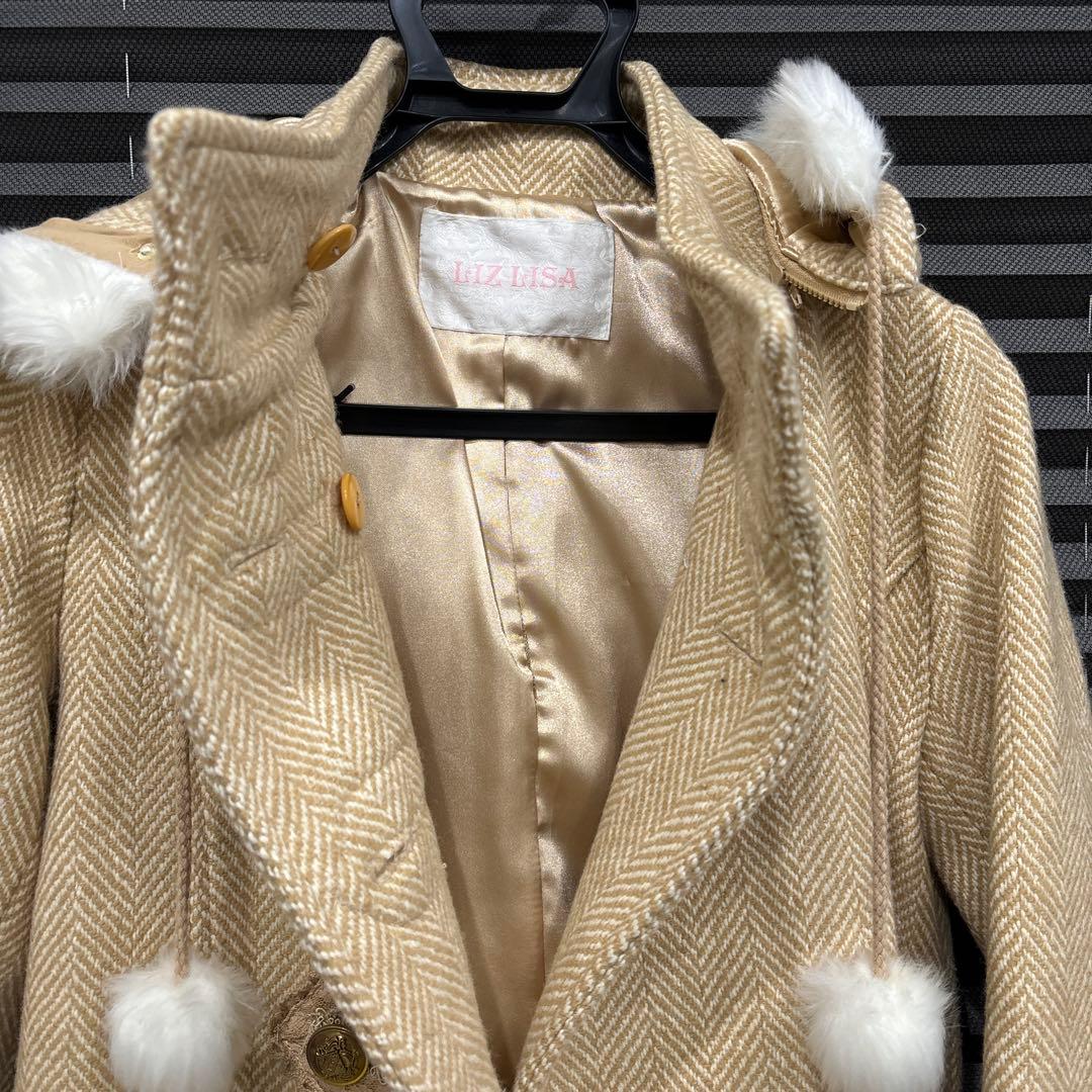 LIZLISA ベージュ　キャメル ヘリンボーンコート