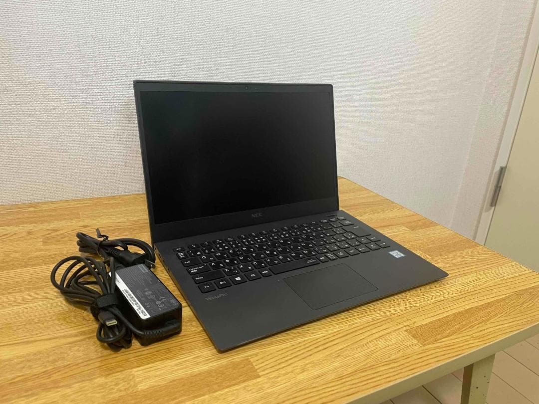 こ*ん様 軽くて薄くすぐ使える NEC PC Win11/SSD128GB/i5