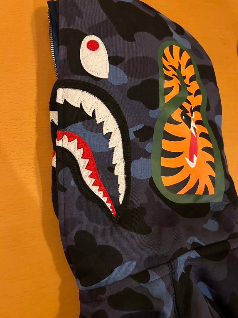 A Bathing Ape カモフラージュ シャークパーカーM
