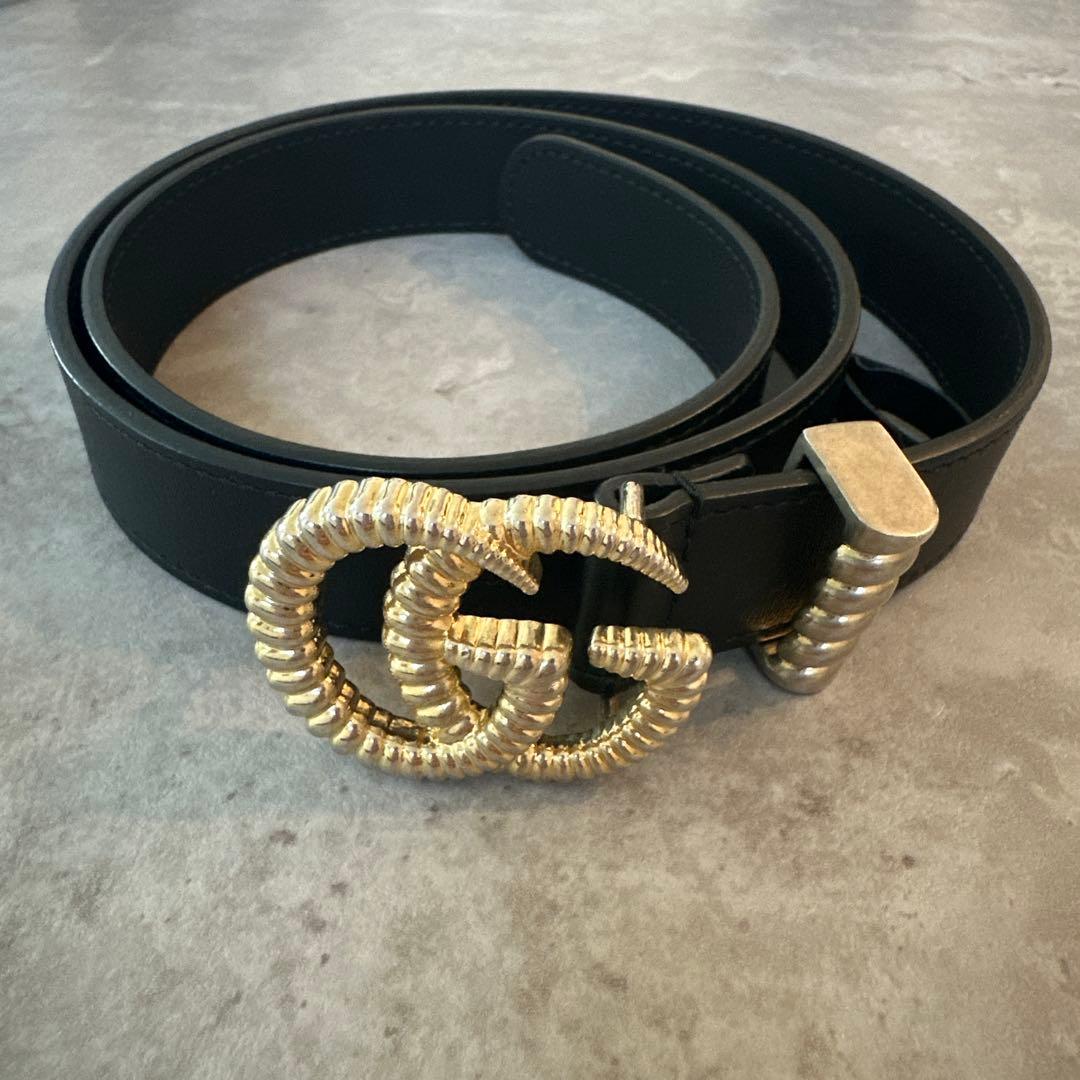GUCCIブラックレザー ベルト