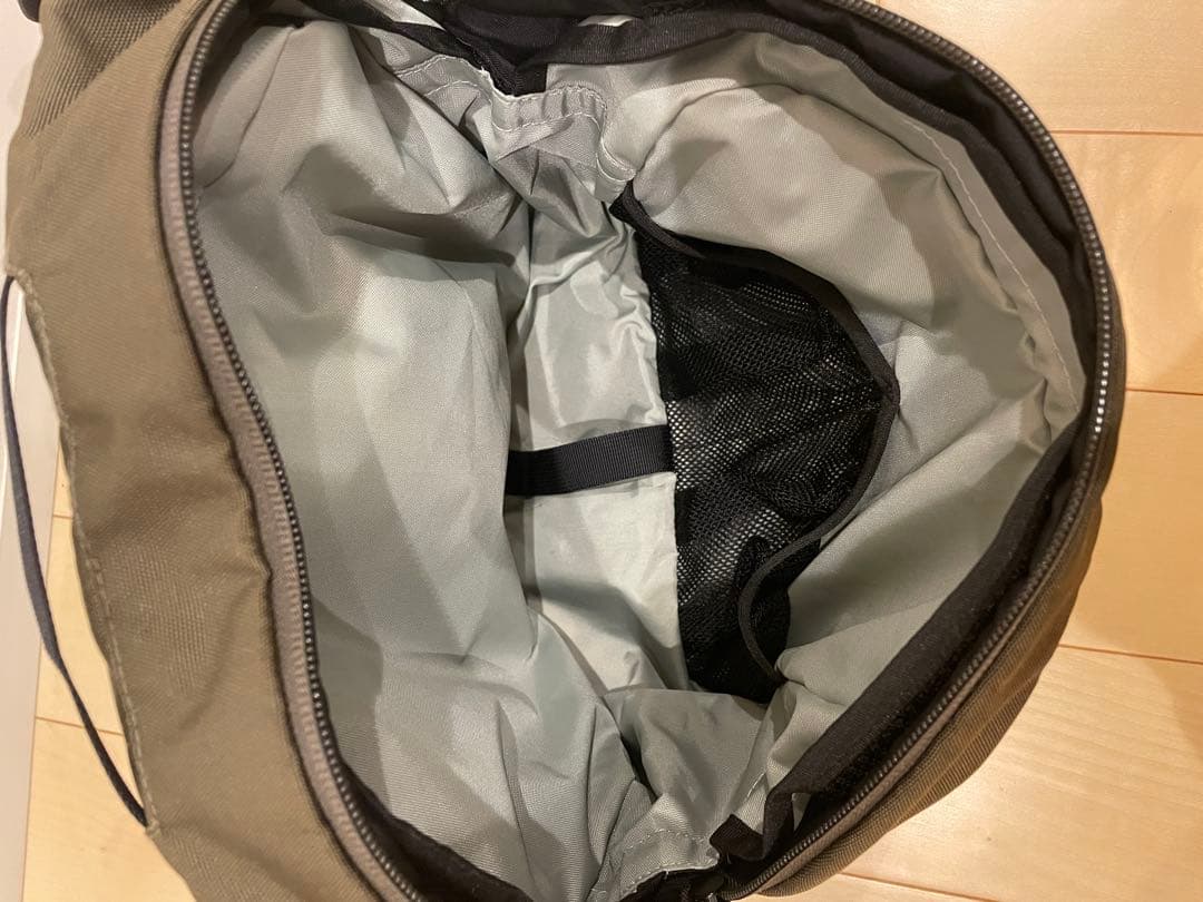 THE NORTH FACE ベビースリングバッグ ニュートープグリーン