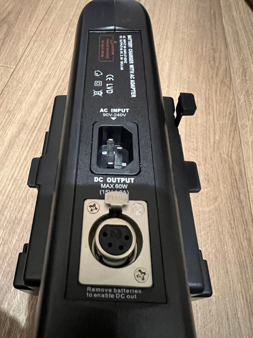 【〜2/5までセール】Vマウントバッテリー2台同時充電　CB-2V