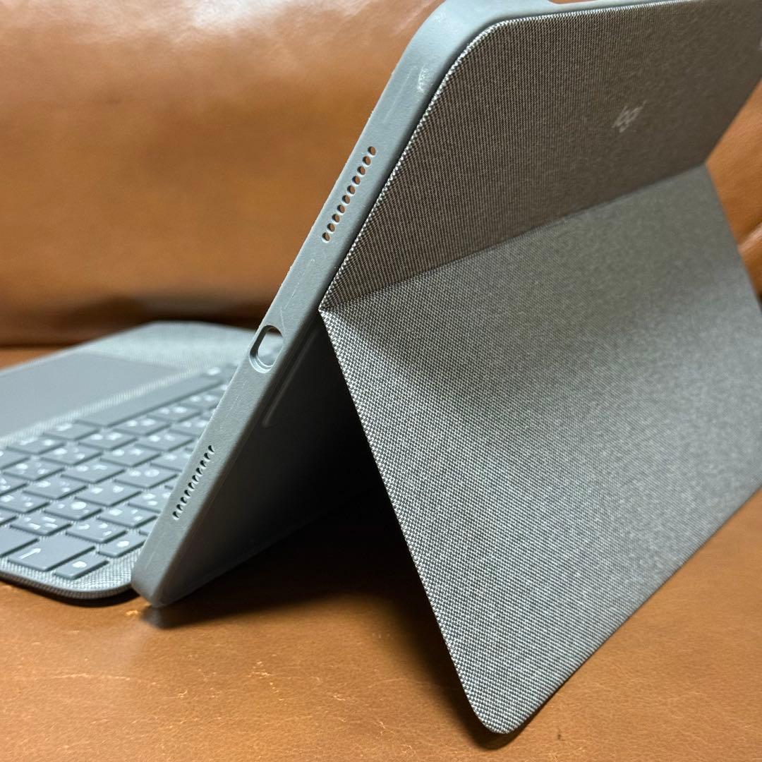 C*9様 【美品】Logicool COMBO TOUCH iPad Air ケ