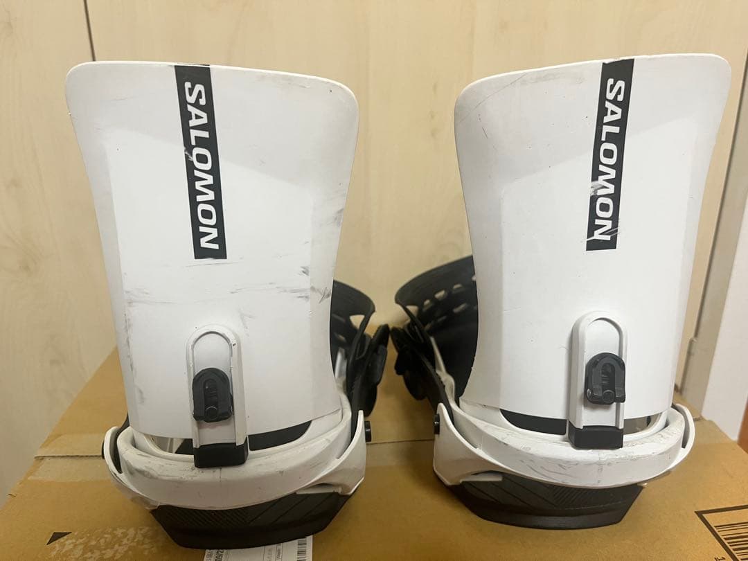 SALOMON スノーボードビンディング rhythm M