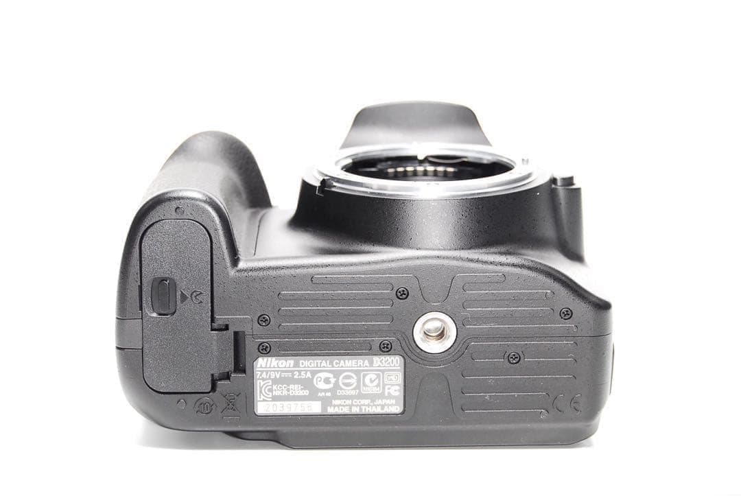 ☘️手振れ補正☘️Nikon D3200 デジタル一眼レフ　初心者も使いやすい！