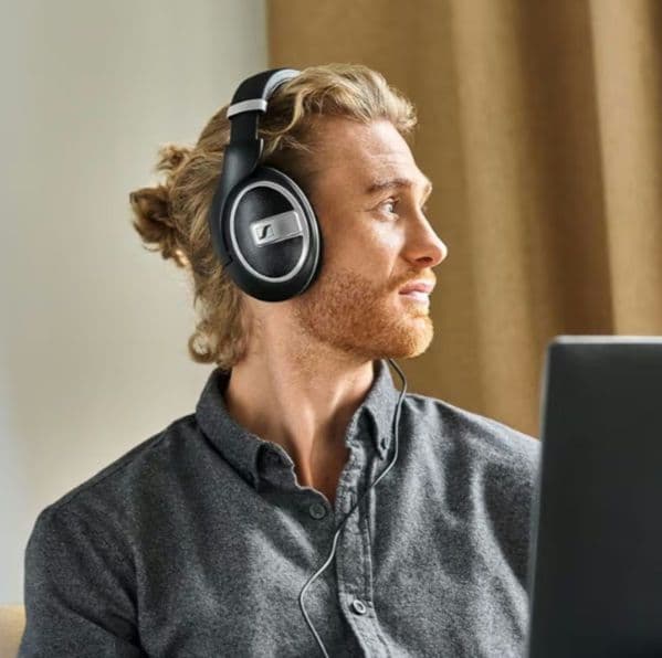 ゼンハイザー ヘッドホン 有線 HD 599 SE オープン型